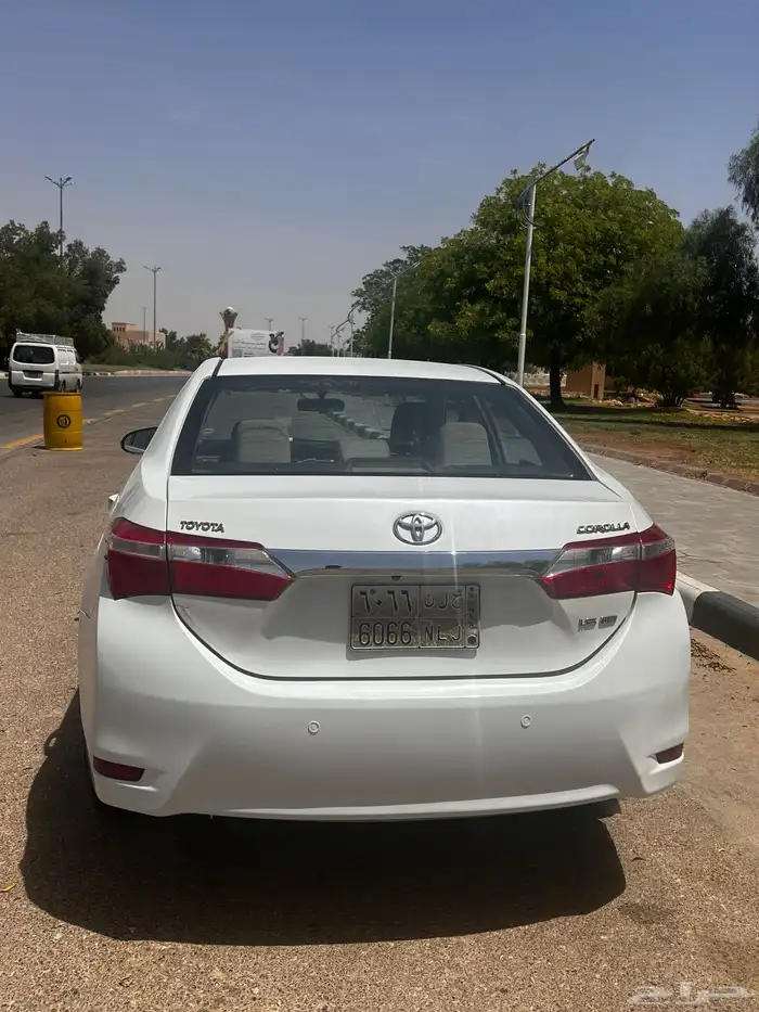 كورولا 2015 نص فل 4
