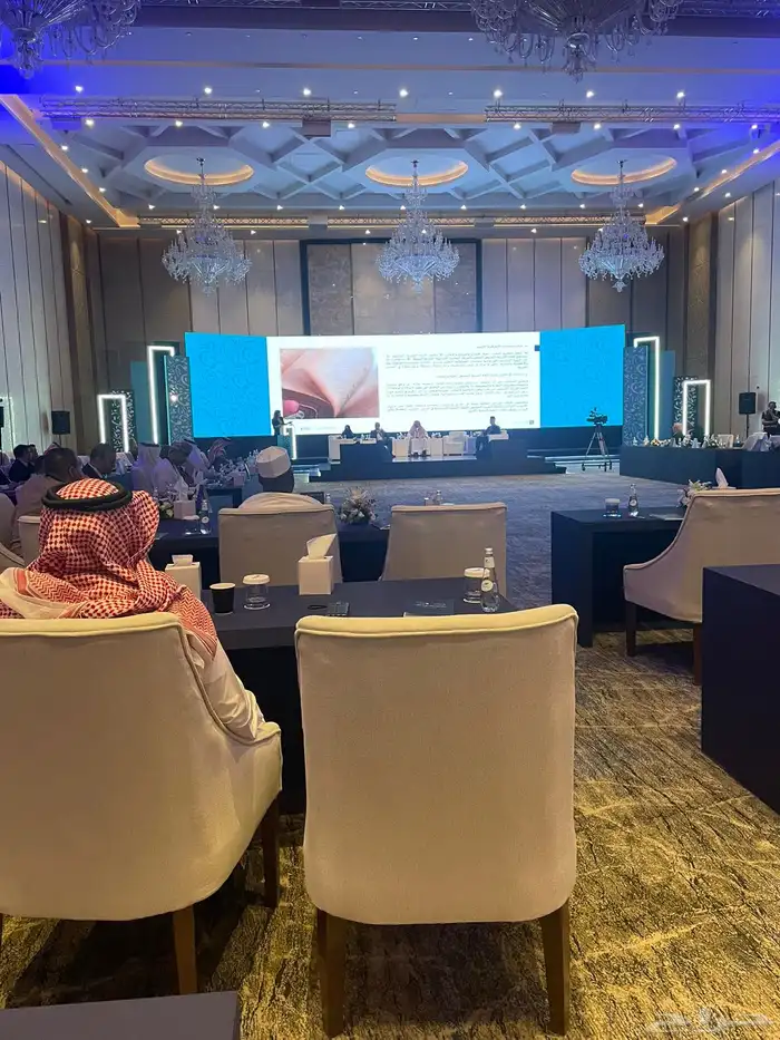 تأجير شاشات واضائات وصوت داخل . خارج الرياض 50