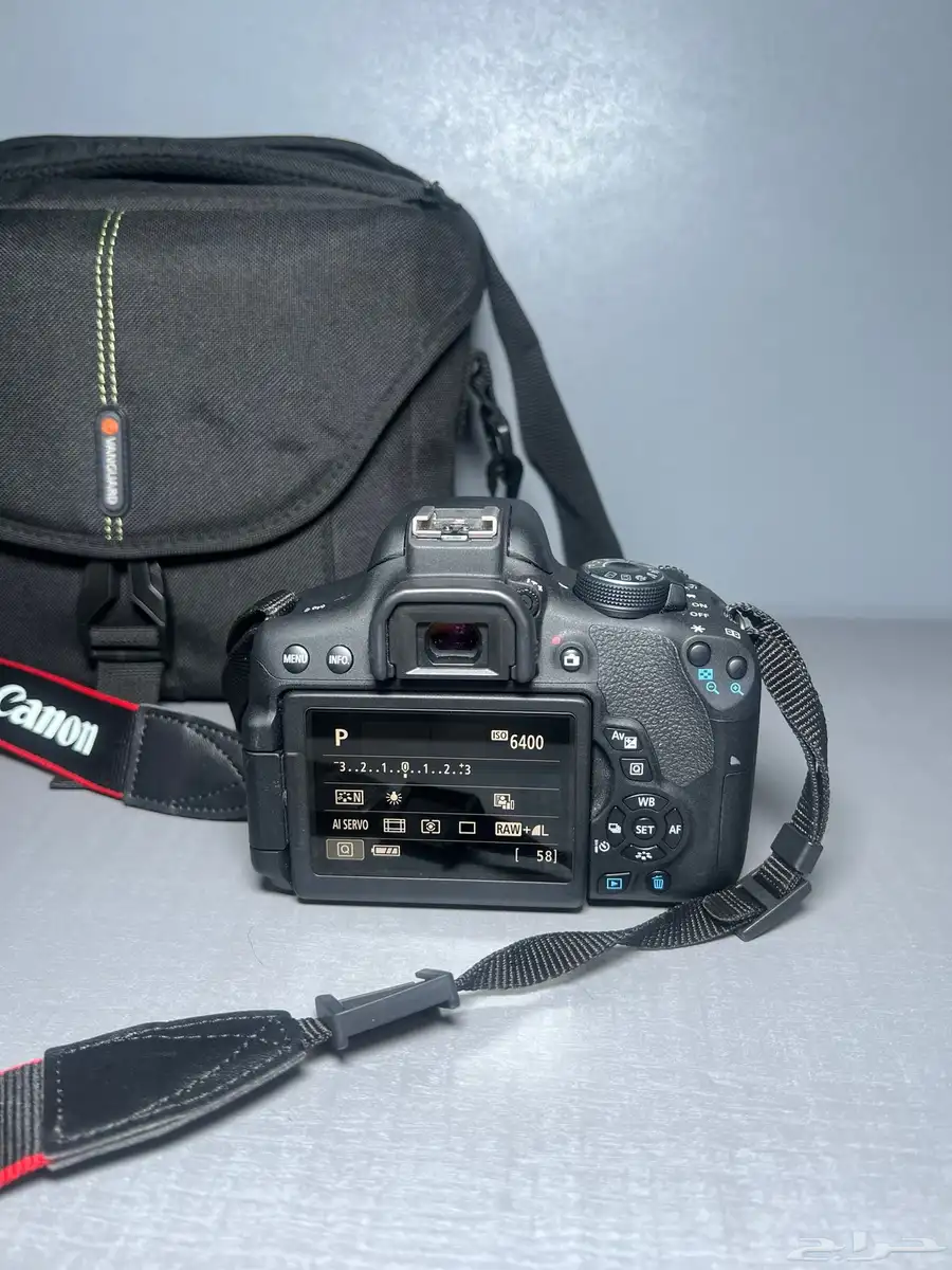 Canon 750D 4