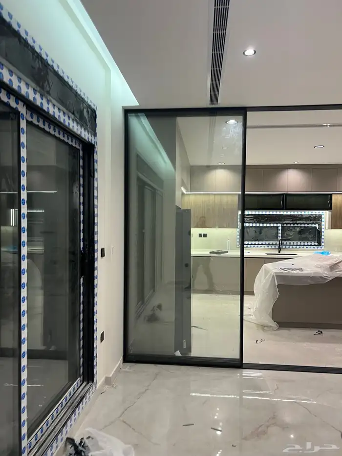 زجاج سكريت شور وجهات محلات 10
