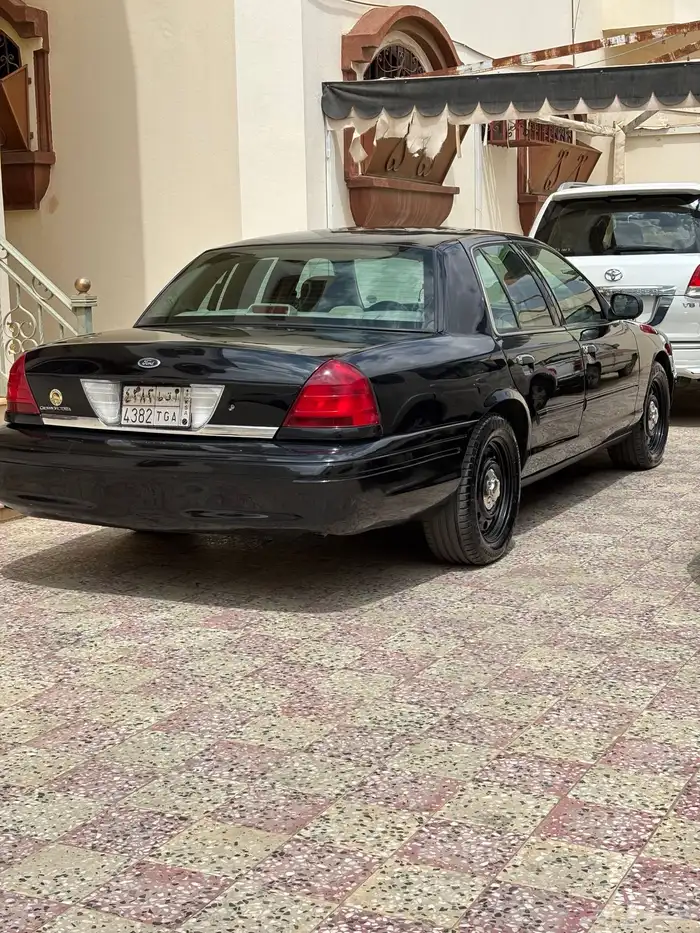 فورد كراون فكتوريا بوليسي 7