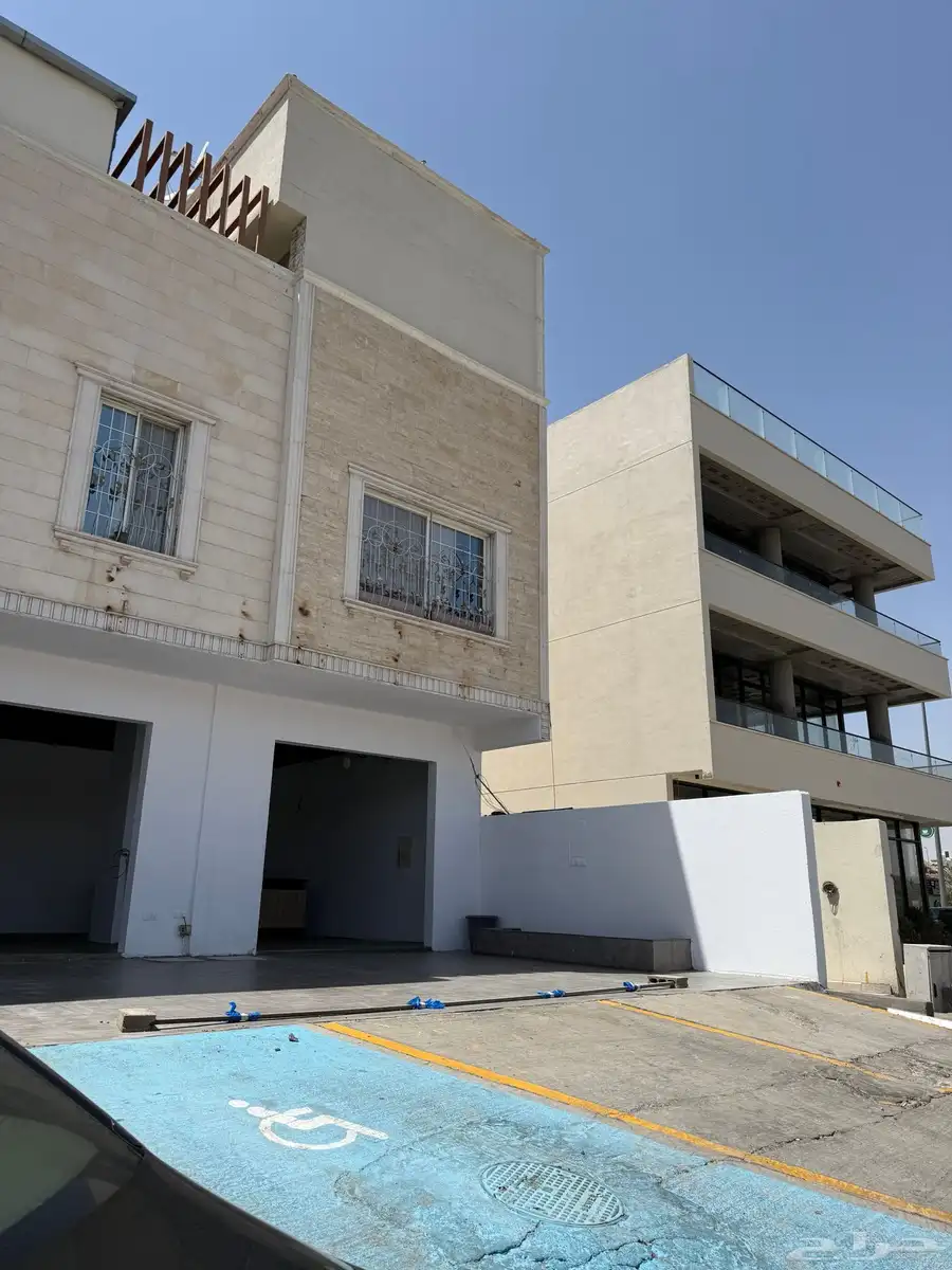 محل للايجار 1