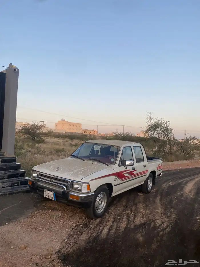 هايلوكس97glx مخزن 20