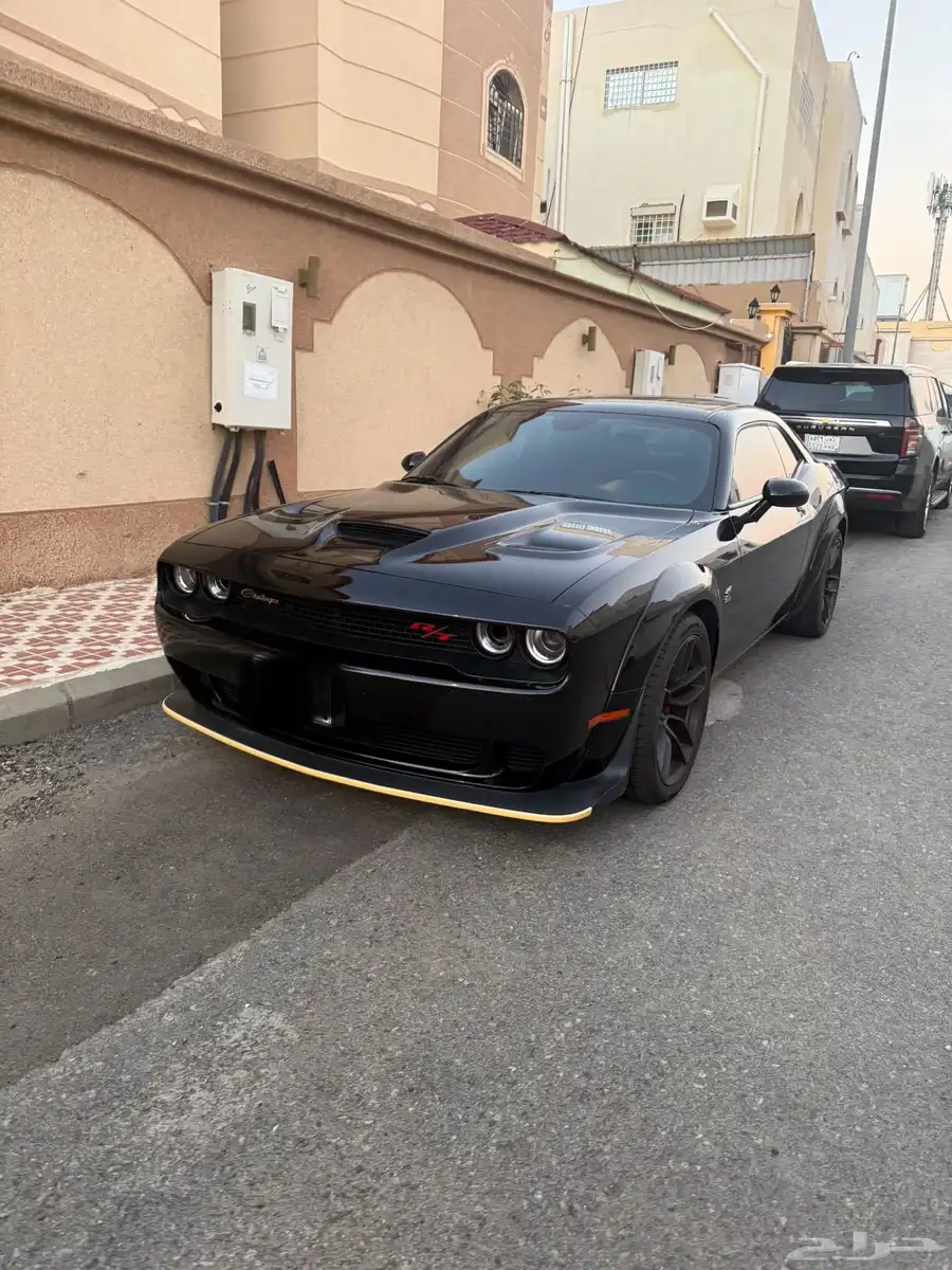 dodge challenger rt scat pack widebody 2022 4