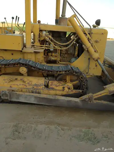 بلدوزر D4. بحاله جيده 2
