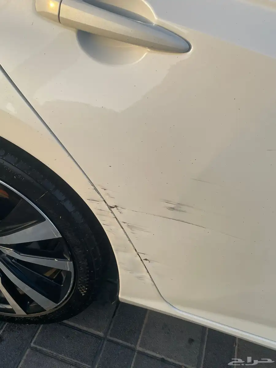 نيسان التيما رياضيه SR 9