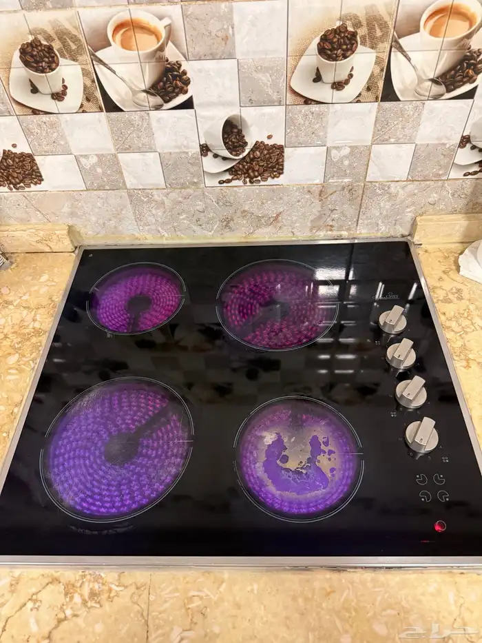 كنب وغسالة وسطحة كهرب وفرن 6