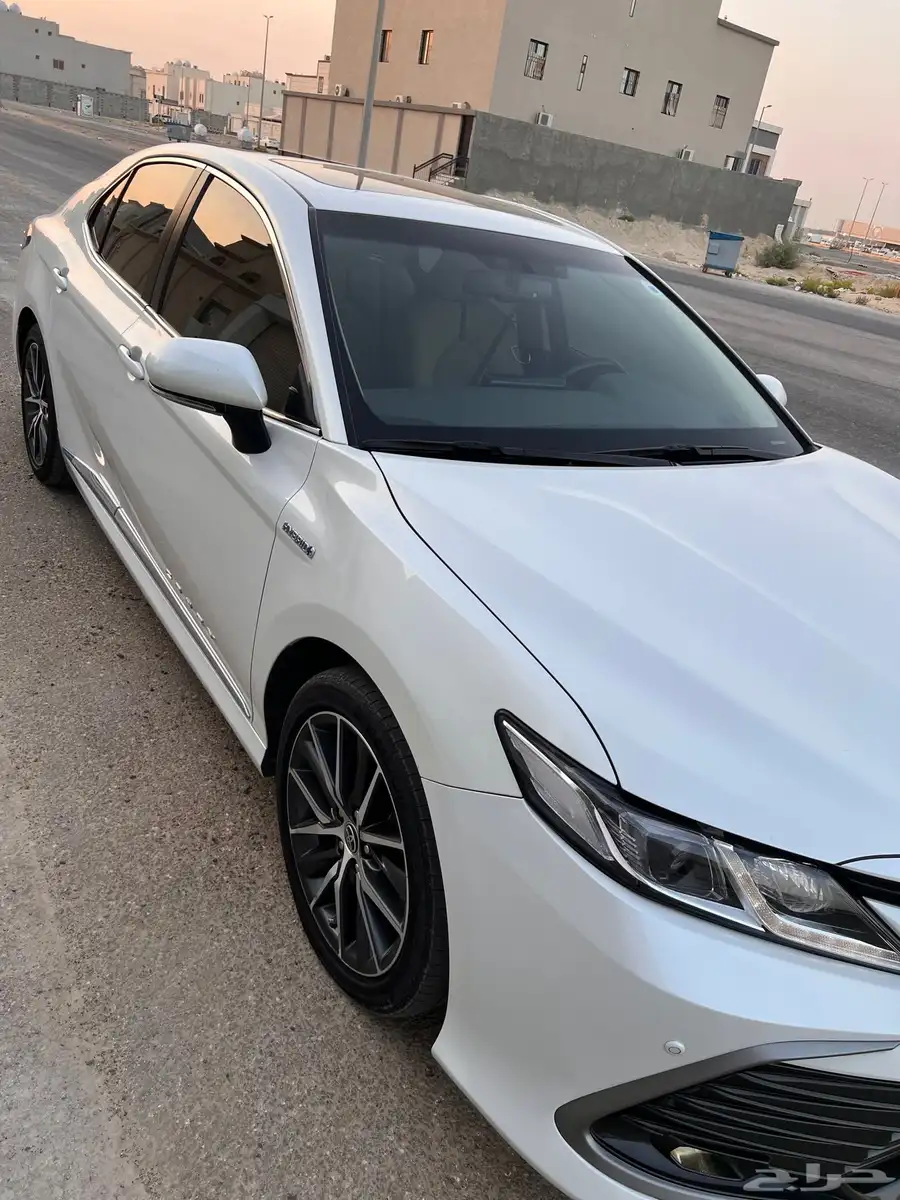 كامري GLE 2023 هايبرد نظيف جدا 13