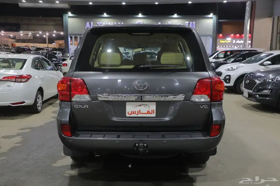 لاند كروزر جي اكس ار موديل 2012 8