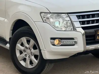 ميتسوبيشي باجيرو2020 نظيف 5