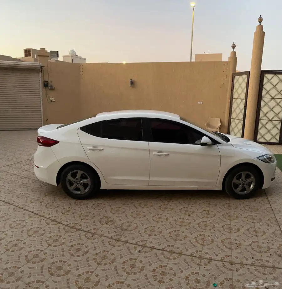 افانتي 2018 ديزل مستوردة من كوريا 3