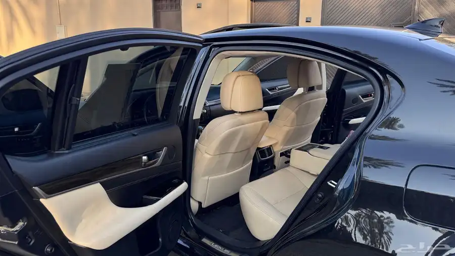 لكزس Gs450h 2016 22