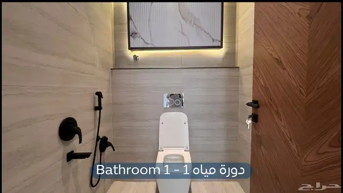 فيلا للايجار في حي النرجس 8