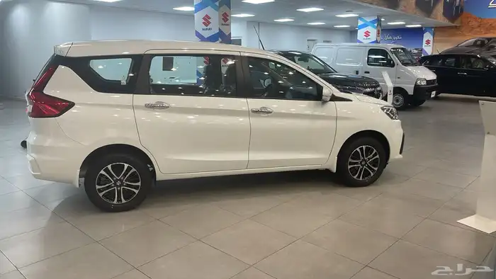 سيارات سوزوكى 13