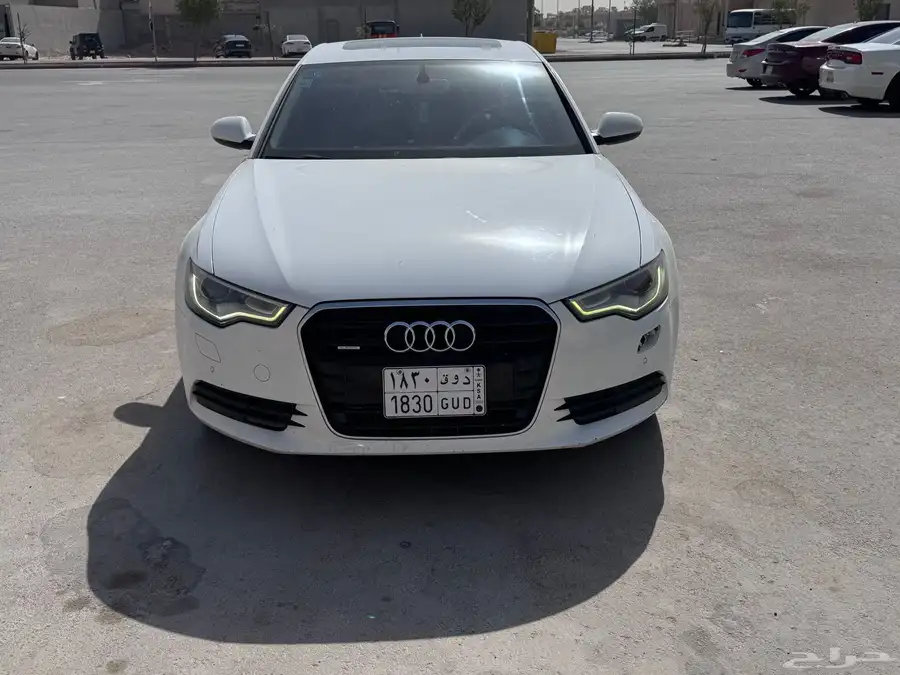 للبيع أودي A6 V6 2012 1
