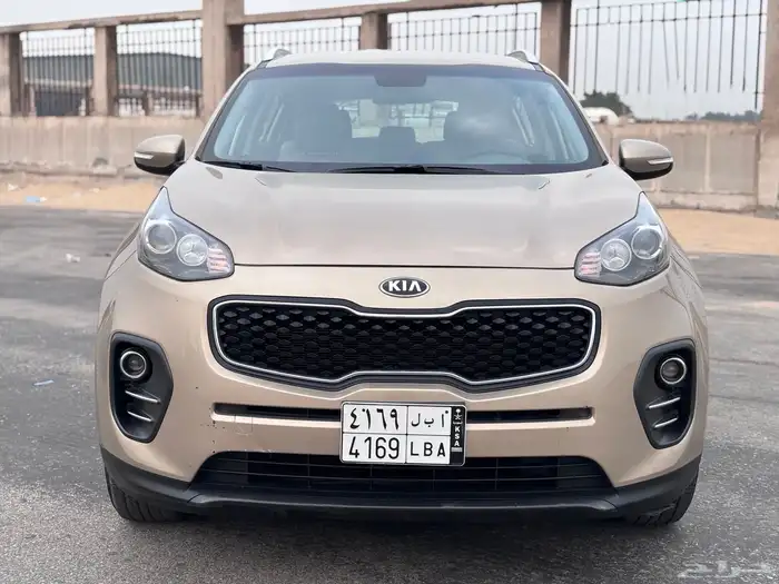 كيا سبورتاج 2019 بنزين 2000cc 11