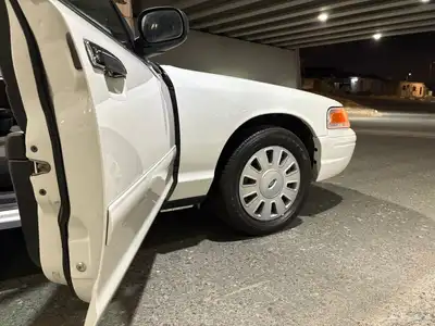 فورد فكتوريا (( مباع )) 3