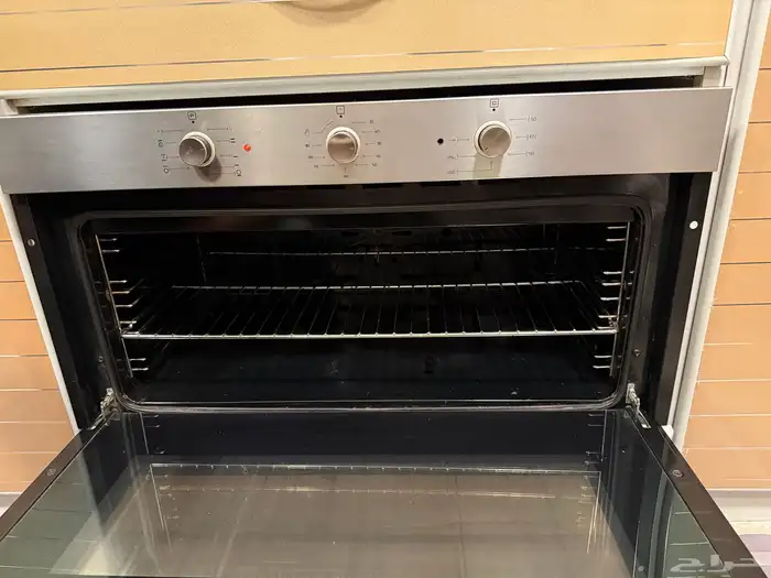 كنب وغسالة وسطحة كهرب وفرن 7