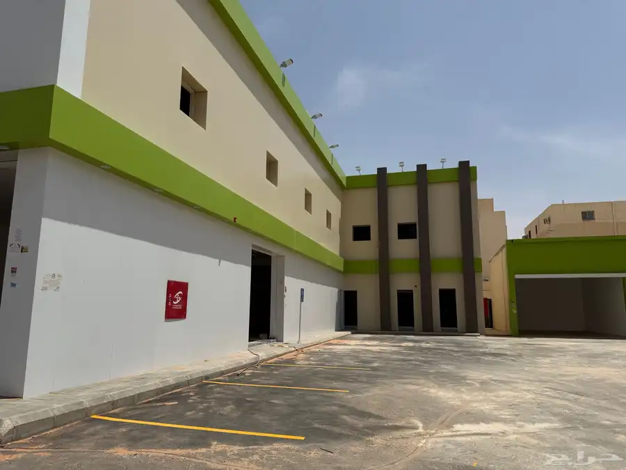 محطة للإيجار محلات 0