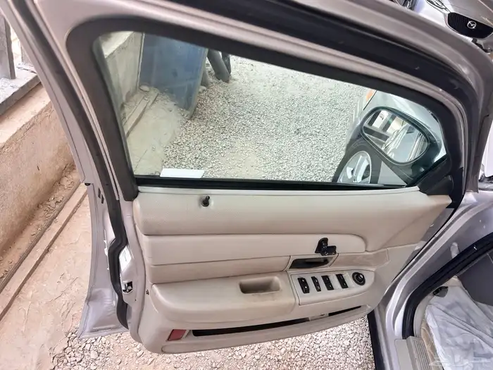 فورد 2011 5