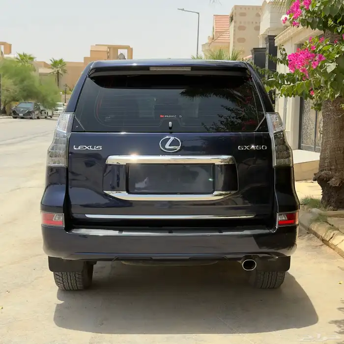 لكزس GX460 2017 سعودي 4