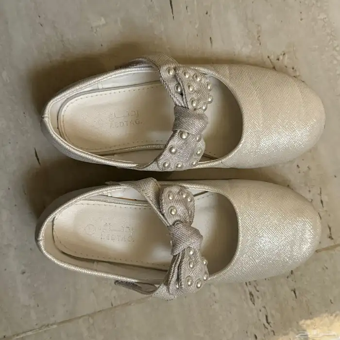 فساتين زواجات أطفال شبه جديده 3