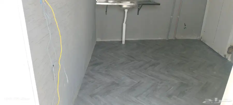 استوديو للإيجار 3