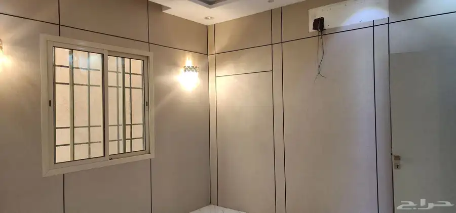 فيلا للإيجار السنوي في حي الرمال 22