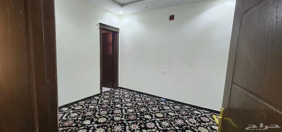 فيلا للإيجار السنوي في حي الرمال 28