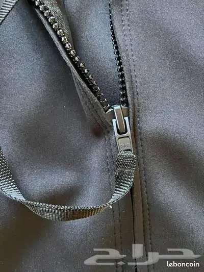ملابس غوص كميات كبيرة بمقاسات مختلفة 2