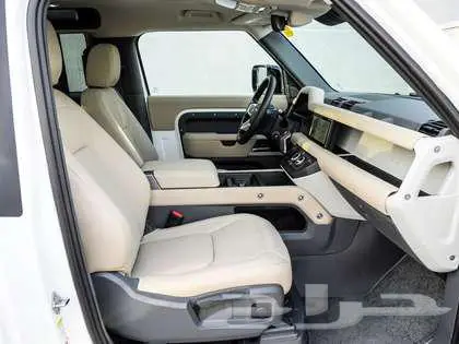 DEFENDER 2024 P300 7