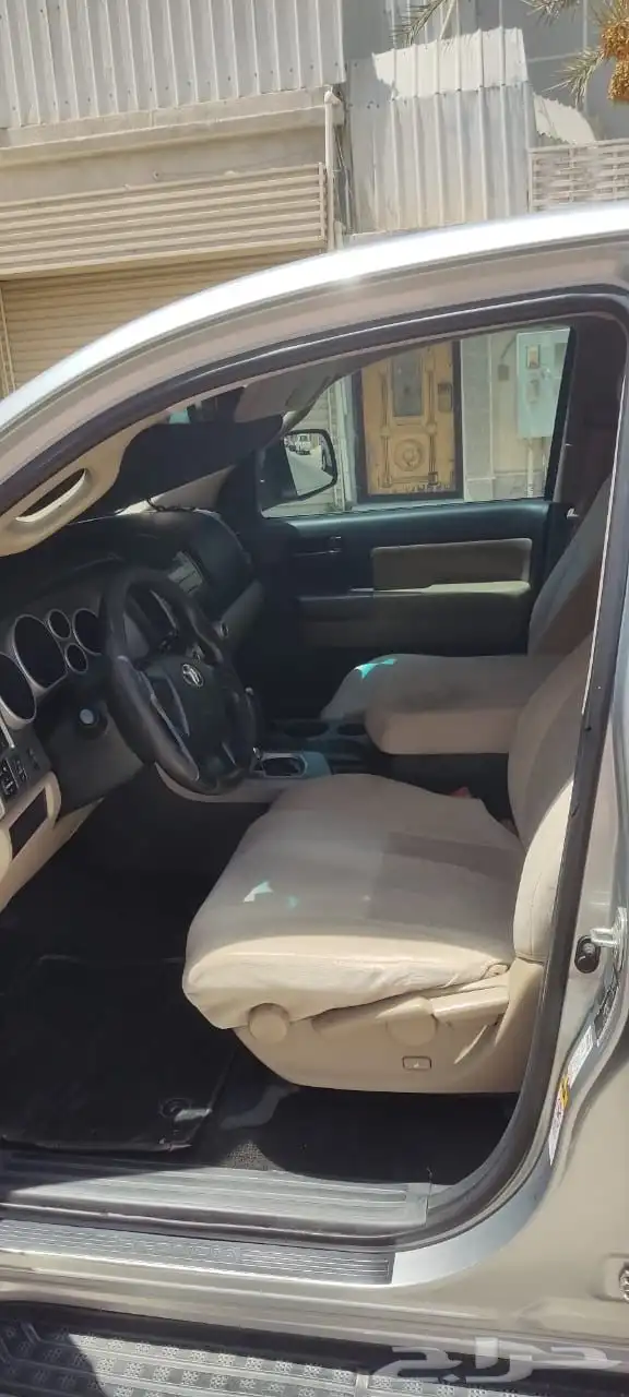 toyota sequoia 2016 3
