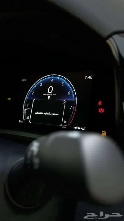 تويوتا كامري E 2025 14