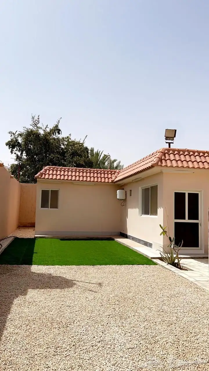 استراحة للإيجار في العماريه الرياض 1