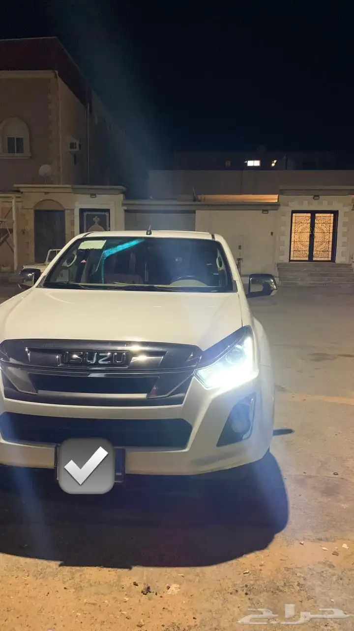 ايسوزو دي ماكس 2020 0