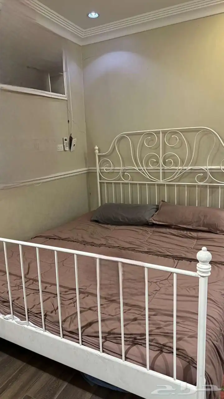 سرير   طراحه   تسريحه و مرايه 0