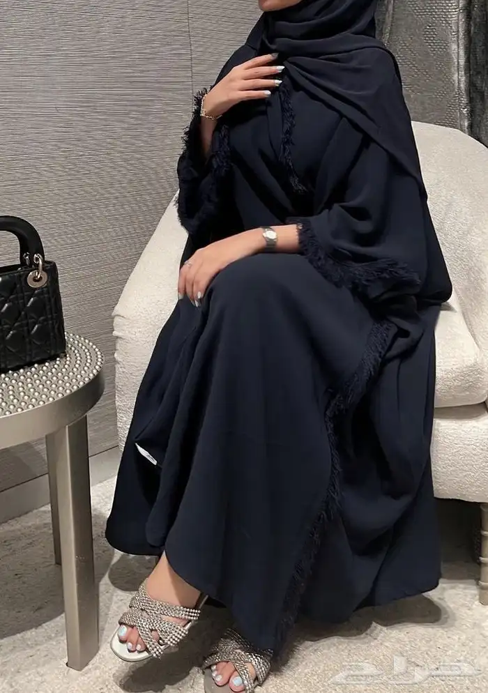 مصورة عبايات ومودل 2