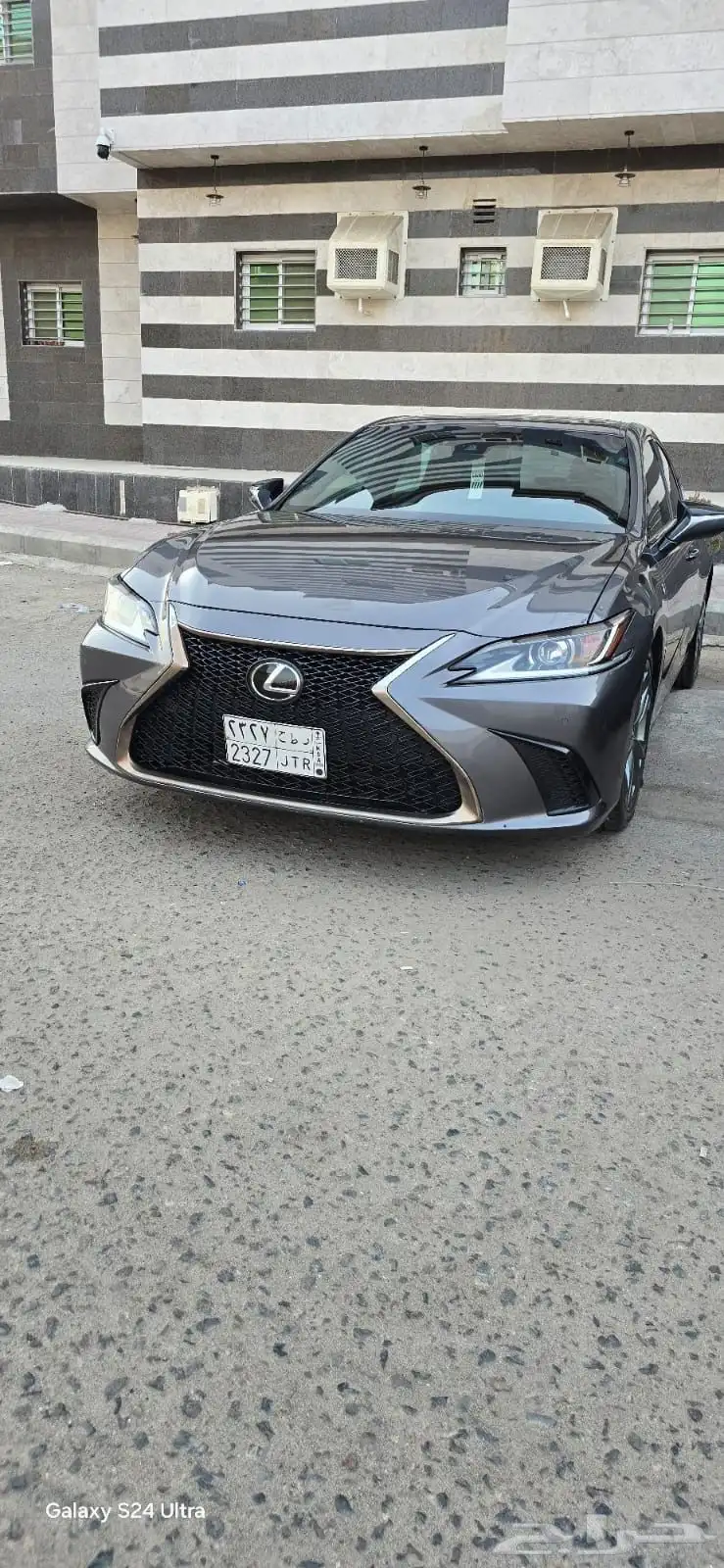 لكزس es350 F sport 2