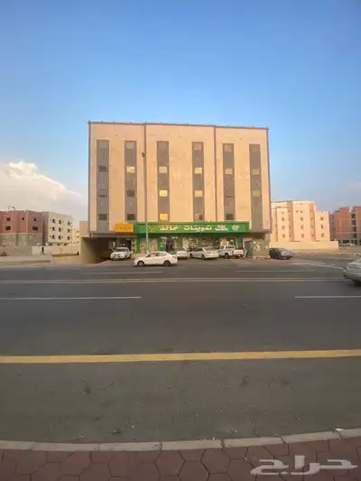 شقة للبيع اربعه غرف مع مكيفات بطحاء قريش النموذجي 0