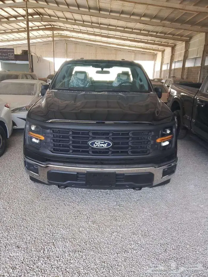فورد F150 غمارة 2025xl لون اسود 0