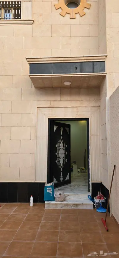 وحدة أرضية للبيع حي الناصريه 0