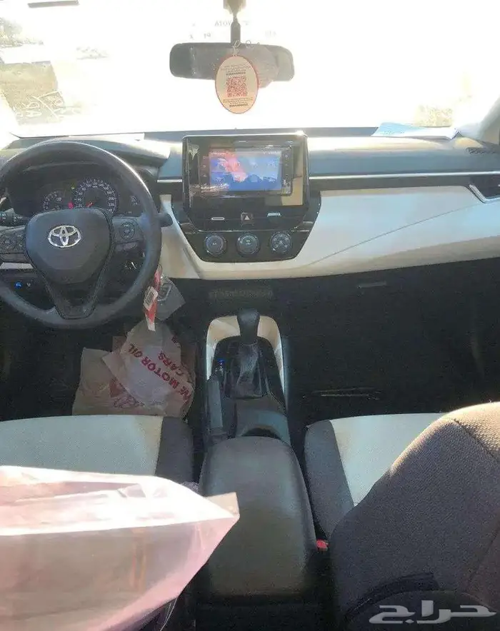 تتوفر فئات كورولا 2025 اصفار لمبيعات البنوك بأقل ربح 2.65 0