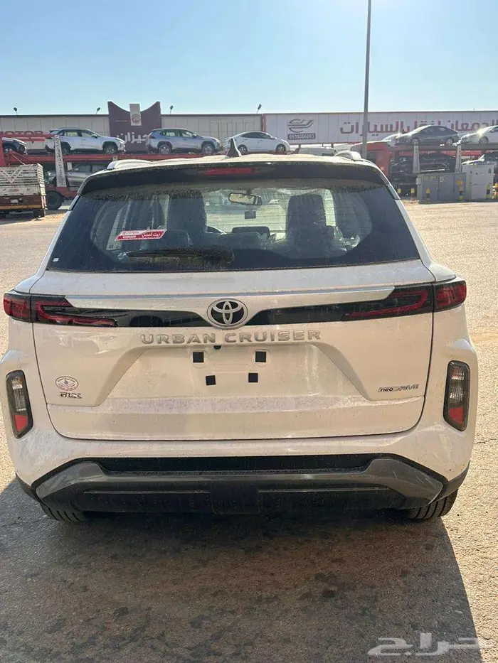 تويوتا اوربان كروز 2025 GLX فل اقساط وكاش بأقل الاسعار 3