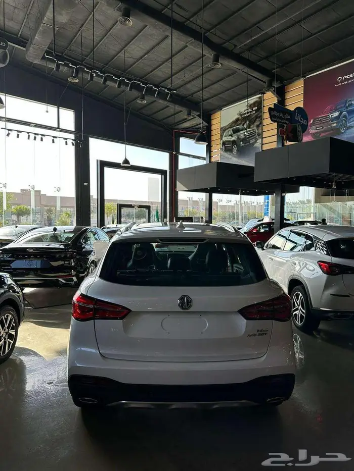 ام جي MG HS فل كامل 2023 - 65000 السعر شامل اللوحات والضريبه 9