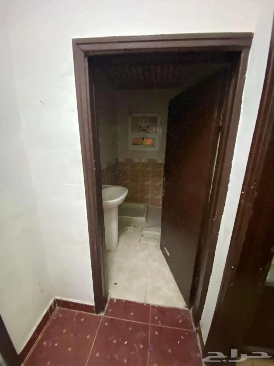 شقة عوايل للايجار 4