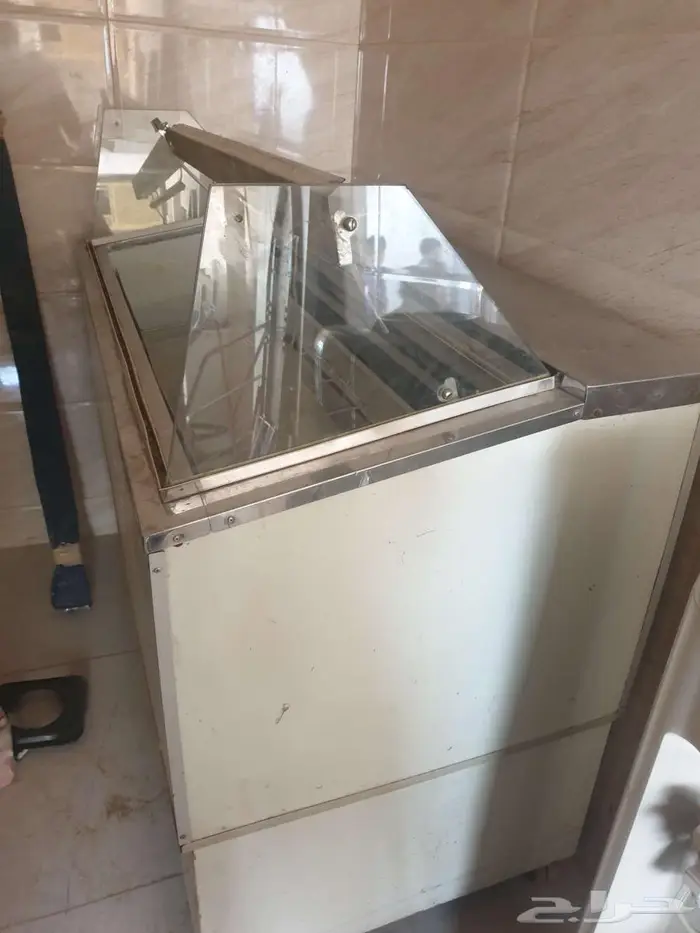 ثلاجة عرض سلاطات 0