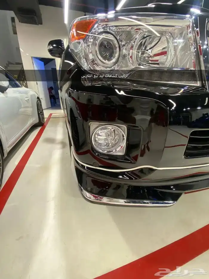 2013 لاندكروزر VX.R بلد 29