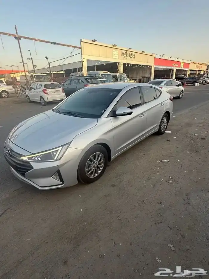 هيواندي النترا 2019 بنزين بطاقة جمركية نظيفه جدا 7