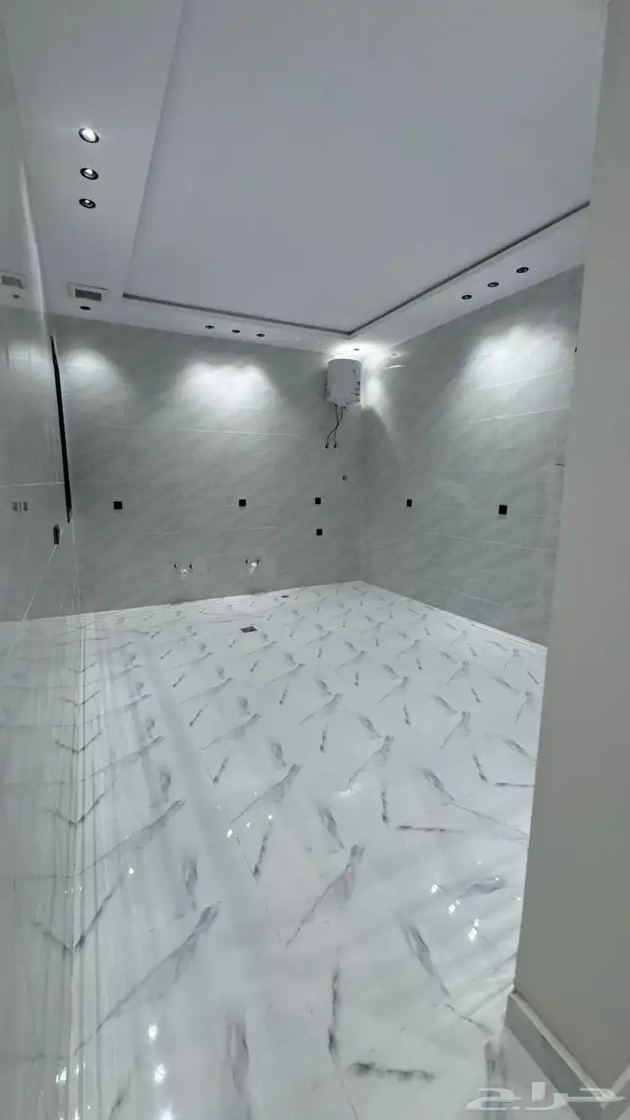 للبيع فلل في حي العرفاء 12