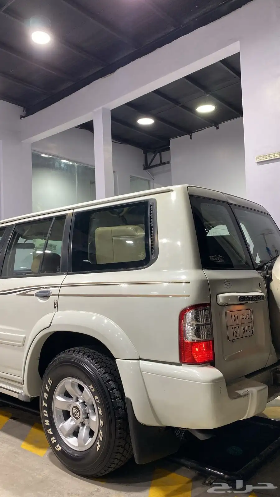 نيسان باترول نظيف موديل 2001 مكينه 4500 ثالث مستخدم 14